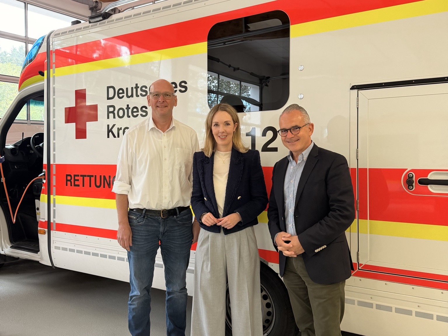 v.l.n.r. Michael Schneider, Ellen Demuth MdB, Manuel Gonzalez 